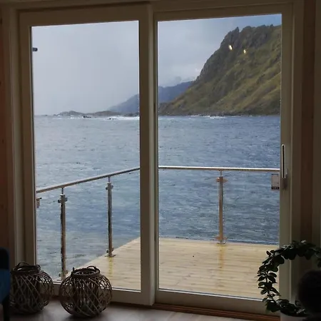 Lofoten Semesterbostad
