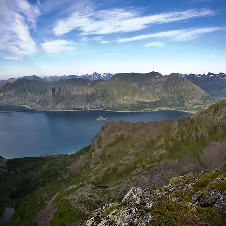 Lofoten Semesterbostad Vestvagoy
